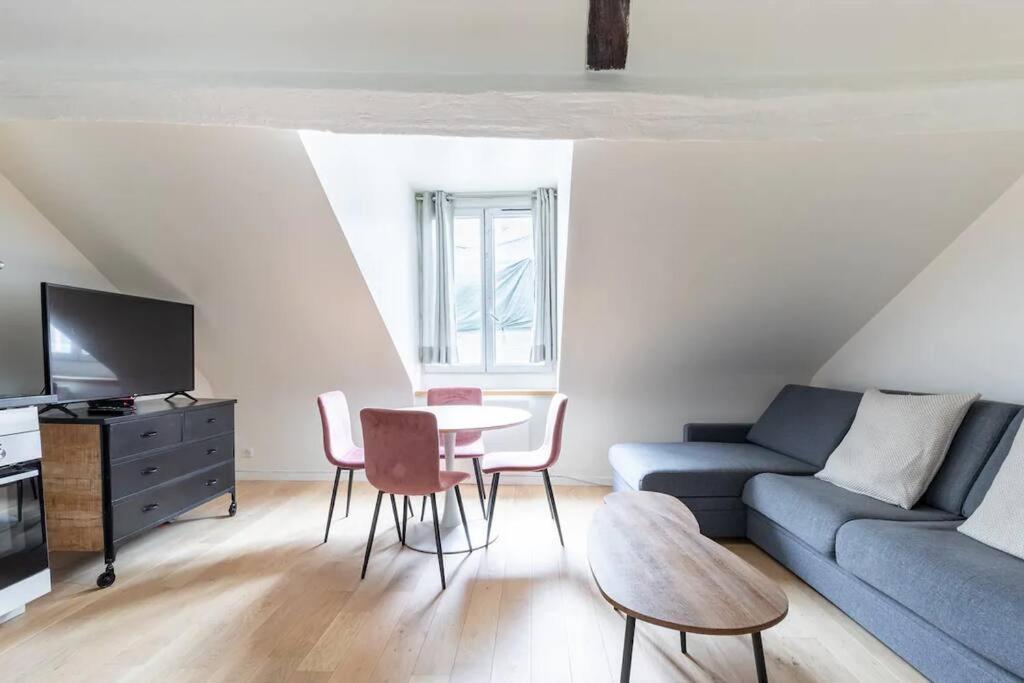Grands Boulevards 52 Appartement Cosy 1Br-4P Париж Экстерьер фото